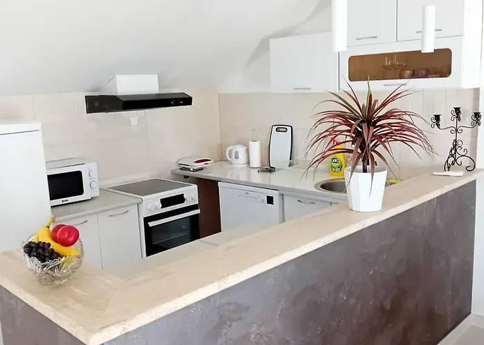 Teodora Apartment